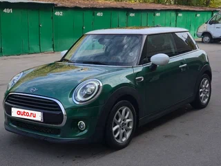 2020 Mini Hatch Cooper III (F55/F56) Рестайлинг, зелёный, 2400000 рублей, вид 1