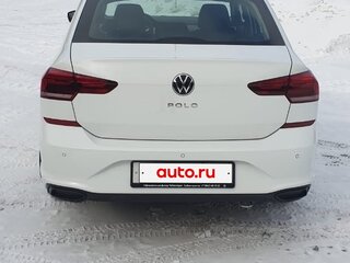 2022 Volkswagen Polo VI, белый, 1550000 рублей, вид 2