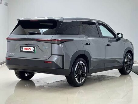 2025 Toyota bZ3X 58.3 kWh, серый, 2325000 рублей, вид 4