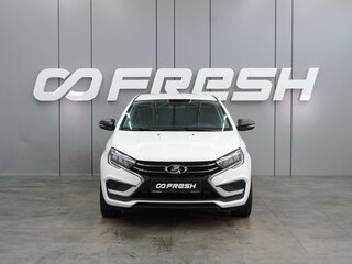 2024 Lada (ВАЗ) Vesta I Рестайлинг (NG), белый, 1339000 рублей, вид 3