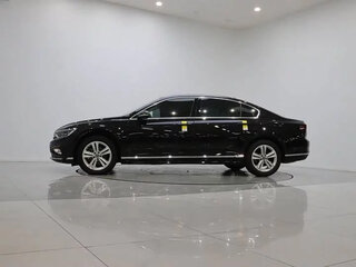 2025 Volkswagen Magotan B8 Рестайлинг, чёрный, 1819000 рублей, вид 5