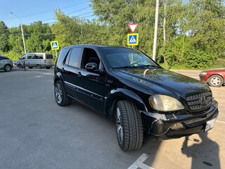 2001 Mercedes-Benz M-Класс 430 I (W163), чёрный, 700000 рублей, вид 1