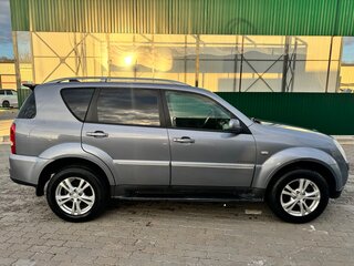 2010 SsangYong Rexton II, серый, 970000 рублей, вид 4