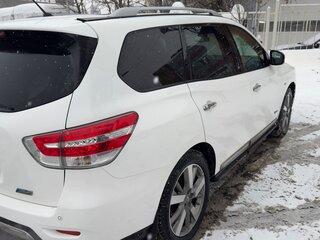 2015 Nissan Pathfinder IV, белый, 1800000 рублей, вид 5