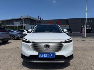 2023 Honda Vezel II, белый, 1650000 рублей, вид 2