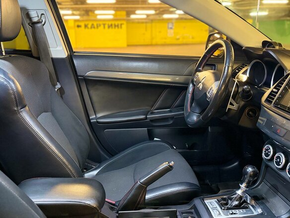 2008 Mitsubishi Lancer X, бежевый, 800000 рублей - вид 11