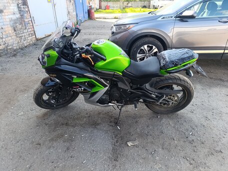 2014 Kawasaki Ninja 400, зелёный, 430000 рублей, вид 1