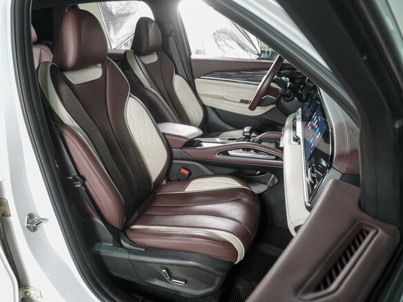 2024 Geely Monjaro I, белый - вид 10