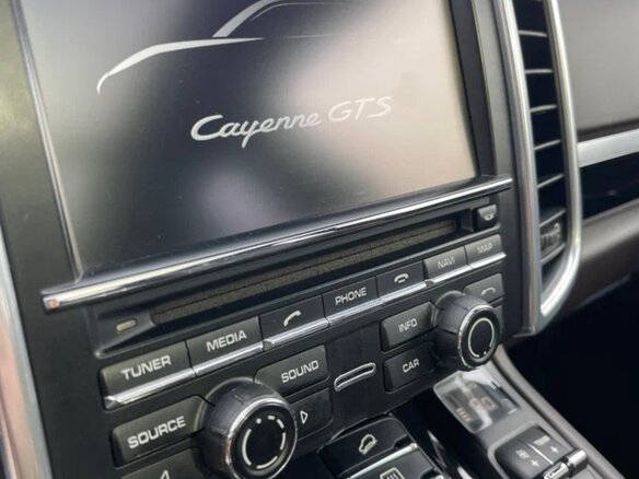 2013 Porsche Cayenne GTS II (958), белый - вид 17