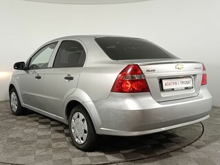 2011 Chevrolet Aveo I Рестайлинг, серебристый, 480000 рублей, вид 5