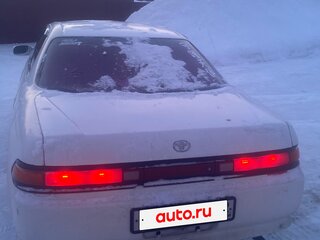 1993 Toyota Mark II VII (X90), белый, 300000 рублей, вид 2