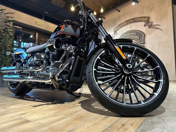 2024 Harley-Davidson Breakout, чёрный, 3400000 рублей - вид 14