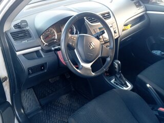 2011 Suzuki Swift IV, серебристый, 820000 рублей, вид 3