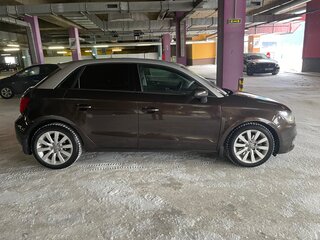 2013 Audi A1 I (8X), коричневый, 750000 рублей, вид 3