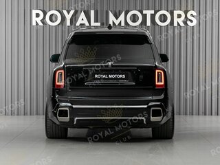2020 Rolls-Royce Cullinan I (Series I), чёрный, 29900000 рублей, вид 4