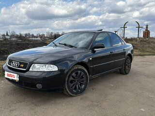 1999 Audi A4 I (B5) Рестайлинг, чёрный, 310000 рублей, вид 1