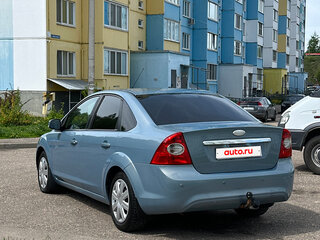 2008 Ford Focus II Рестайлинг, серый, 560000 рублей, вид 3