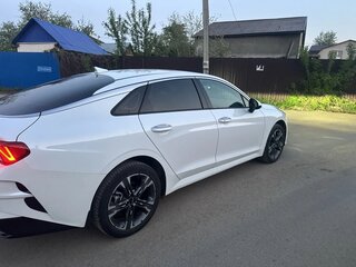 2023 Kia K5 III, белый, 3300000 рублей, вид 4