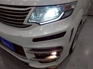 2015 Honda Stepwgn V, белый, 1219027 рублей, вид 3