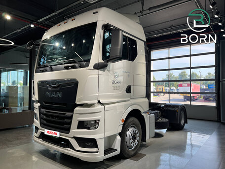 2021 MAN TGX, белый, 6600000 рублей, вид 3