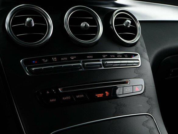 2018 Mercedes-Benz GLC Coupe 250 d I (C253), белый - вид 17