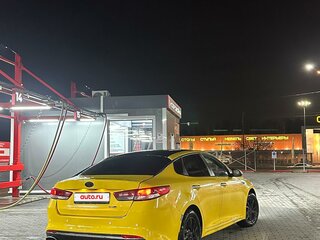 2016 Kia Optima IV, жёлтый, 850000 рублей, вид 4