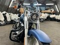 2018 Harley-Davidson Fat Boy, синий, 1990000 рублей - вид 9