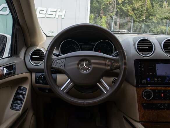 2007 Mercedes-Benz M-Класс 350 II (W164), белый - вид 12