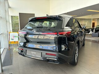 2026 Infiniti QX60 II, чёрный, 7590000 рублей, вид 3