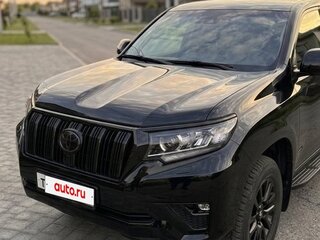 2022 Toyota Land Cruiser Prado 150 Series Рестайлинг 3, чёрный, 8050000 рублей, вид 2