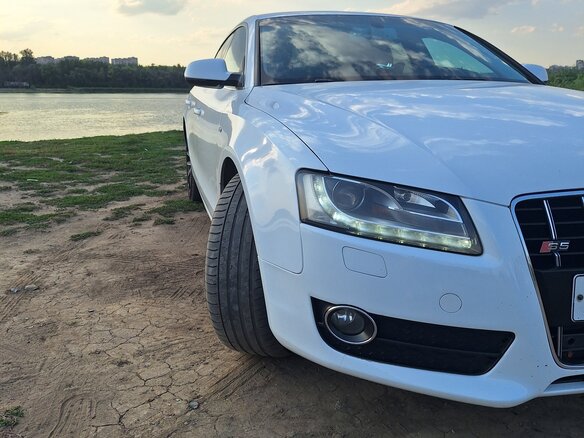 2011 Audi A5 I (8T), белый, 1600000 рублей - вид 3