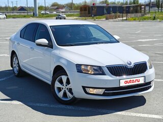 2013 Skoda Octavia III (A7), белый, 1400000 рублей, вид 1