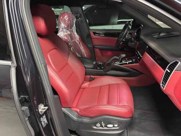 2023 Porsche Cayenne III, чёрный, 10430000 рублей - вид 18