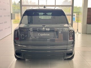 2021 Rolls-Royce Cullinan Black Badge I (Series I), серый, 46017000 рублей, вид 3