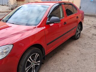 2012 Skoda Octavia II (A5) Рестайлинг, красный, 998000 рублей, вид 3
