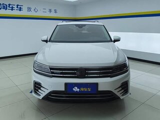2020 Volkswagen Tiguan II Рестайлинг, белый, 1870000 рублей, вид 1