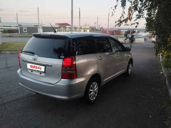 2003 Toyota Wish I, серебристый, 600000 рублей - вид 4