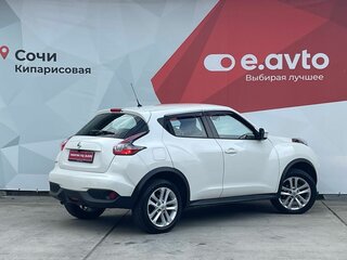 2015 Nissan Juke I Рестайлинг, белый, 1108000 рублей, вид 4