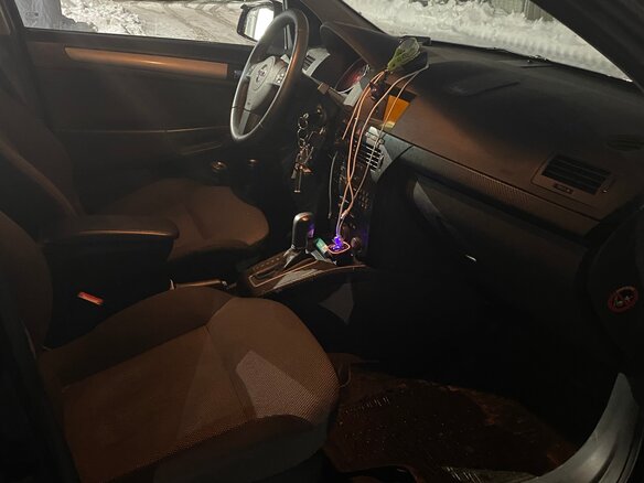 2013 Opel Astra H Рестайлинг, чёрный, 600000 рублей - вид 16