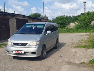 2000 Nissan Serena II (C24), серебристый, 380000 рублей, вид 1