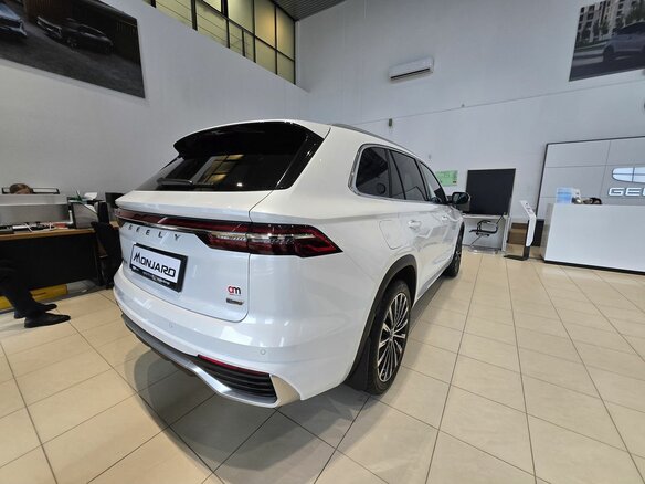 2026 Geely Monjaro I Рестайлинг, белый, 4954990 рублей - вид 6