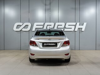 2012 Hyundai Solaris I, серый, 749000 рублей, вид 4