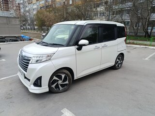 2019 Toyota Roomy I, белый, 1100000 рублей, вид 1