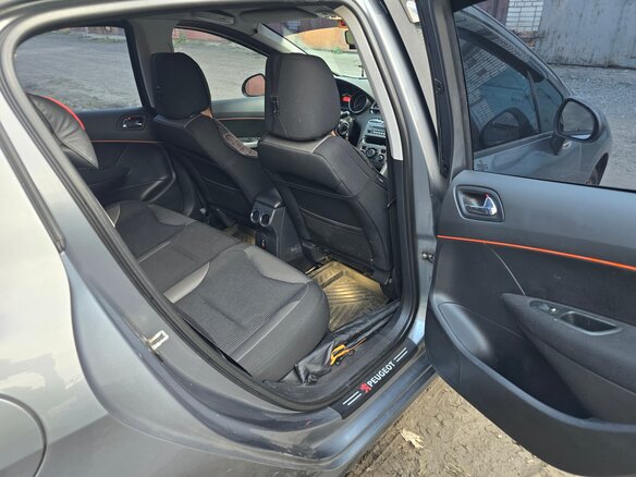 2010 Peugeot 308 I, серый - вид 14