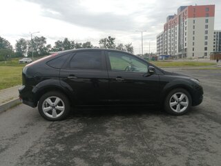 2009 Ford Focus II Рестайлинг, чёрный, 420000 рублей, вид 4