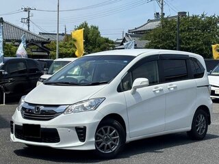 2016 Honda Freed I Рестайлинг 2, белый, 886000 рублей, вид 1