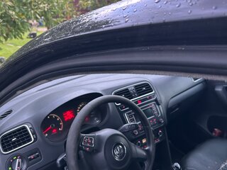 2012 Volkswagen Polo V, чёрный, 340000 рублей, вид 5
