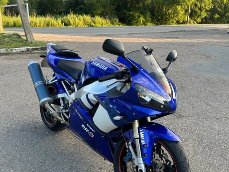 2001 Yamaha YZF-R1, синий, 450000 рублей, вид 1