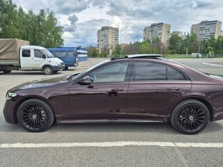 2022 Mercedes-Benz S-Класс 350 d VII (W223), красный, 8800000 рублей, вид 5