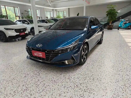 Hyundai Elantra VII (CN7)